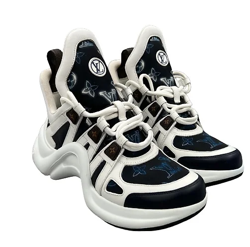 Louis Vuitton - Sneakers montante - Sneakers - Size: Shoes - Catawiki
