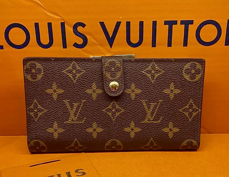 Louis Vuitton Business Checkbook Holder Monogram Canvas Brown RARE.