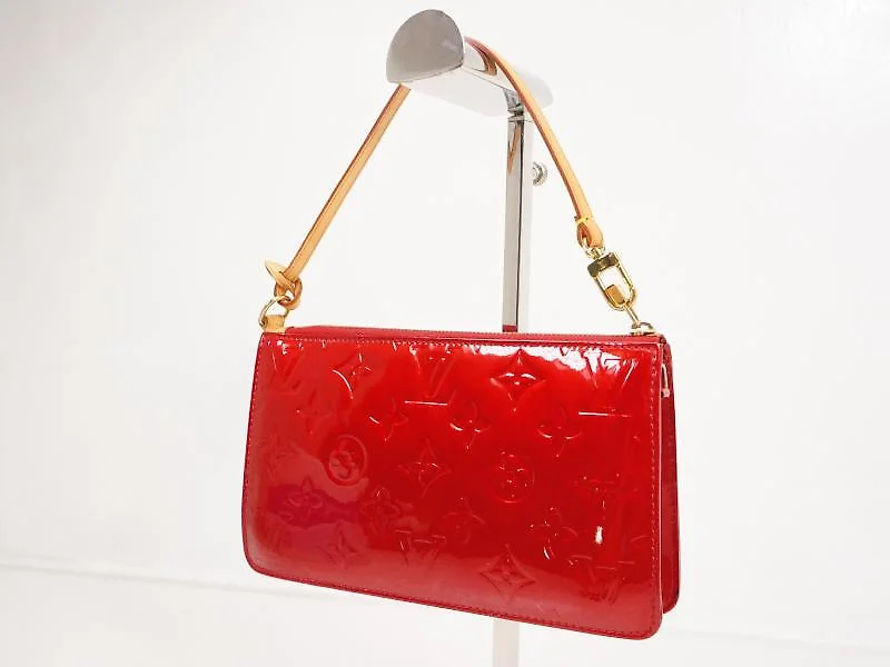 Borsa Louis Vuitton in pelle rossa con cerniera - di seconda mano / usata –  Vintega