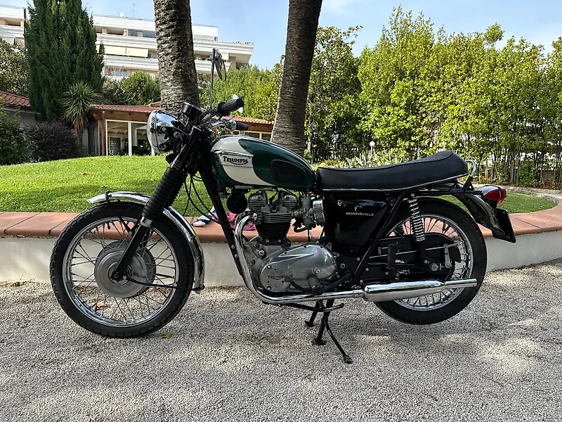 Triumph Classic motorcykler og scootere til salg