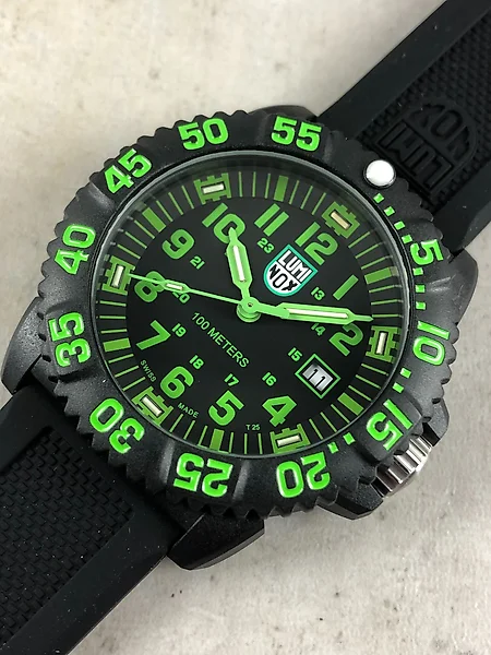 Luminox sale outlet