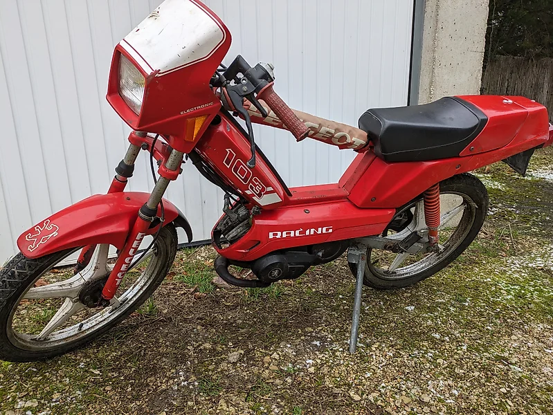 1979 Peugeot 103 Moped - Classic & Sports Car Auctioneers