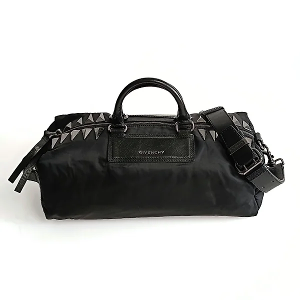 Givenchy discount pouch sale
