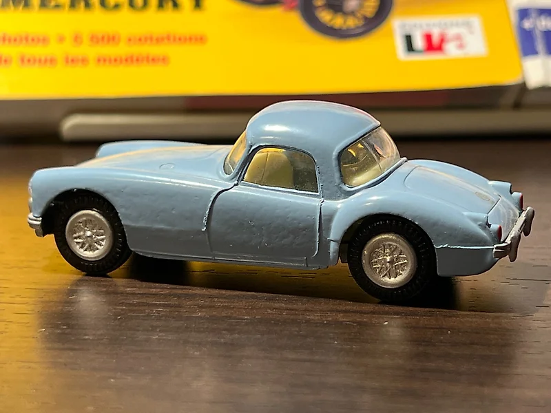 Voiture miniature a vendre on sale