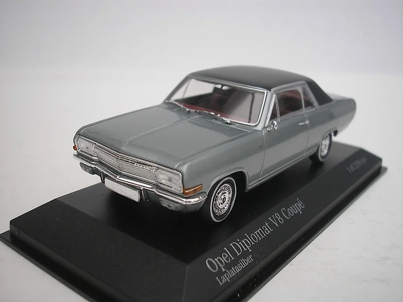 Voiture miniature minichamps hot sale