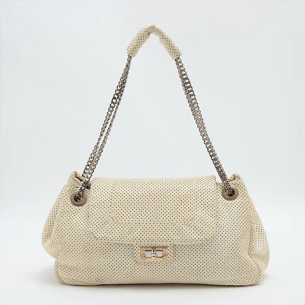 Chanel witte crossbodytas te koop Catawiki
