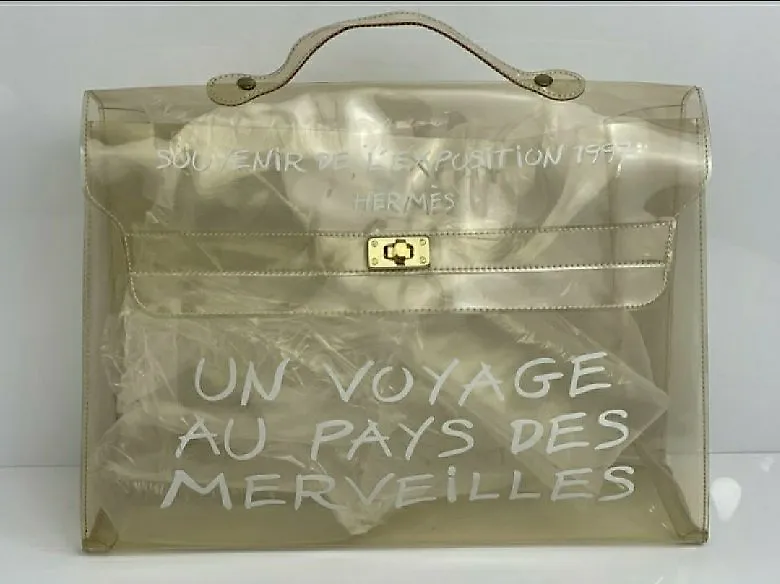 Un voyage au pays des merveilles tas store