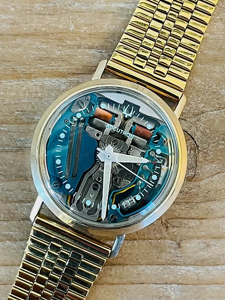 Bulova accutron prezzi deals