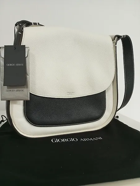 Borse bianche alla moda di Giorgio Armani in vendita Catawiki