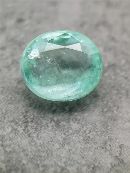 Emerald gemstones sales for sale