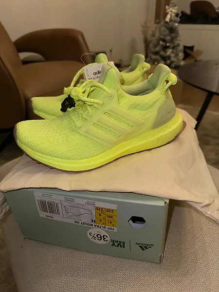 Tenis amarelo adidas sale