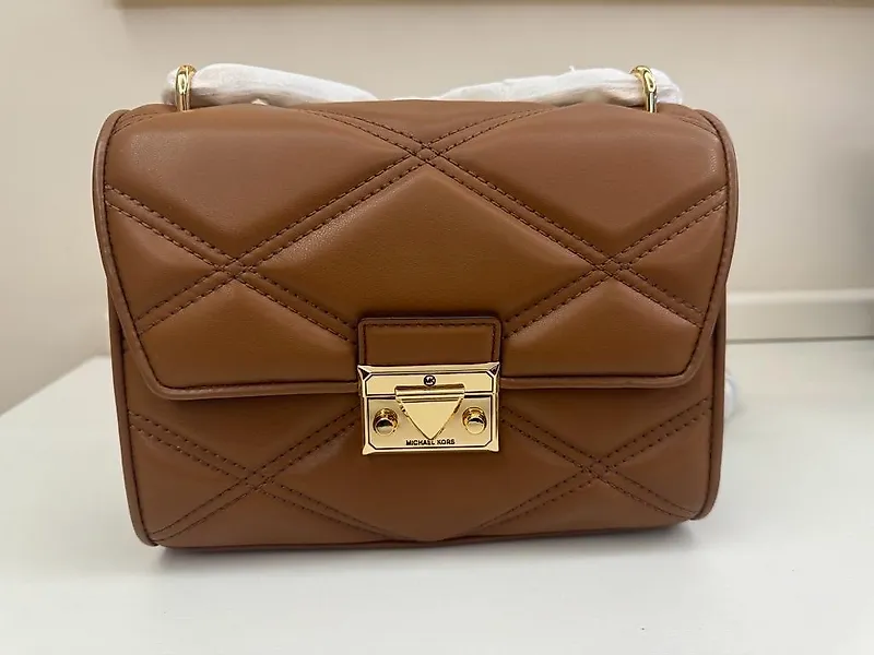 Michael kors vegan hot sale bags