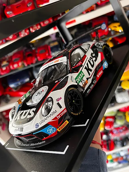 Auto miniature hotsell a vendre