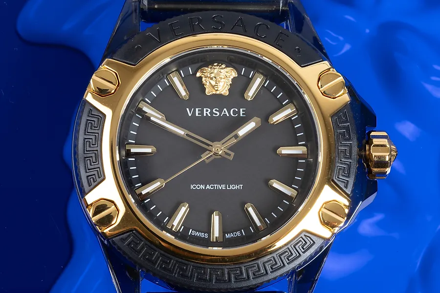 Versace horloges store