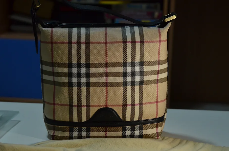Borse burberry a clearance righe