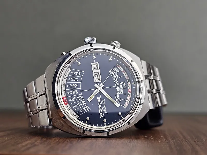 Wittnauer 2000 watch 2025 value