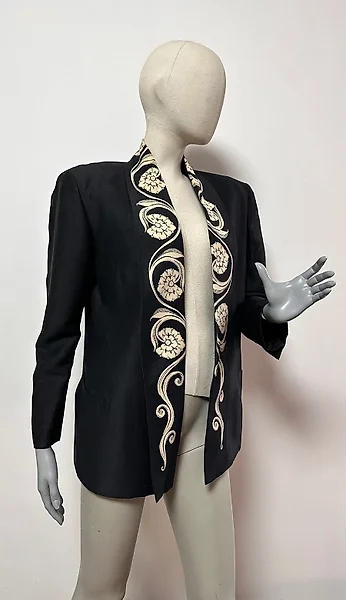 Buy Luxurious Gianni Versace Silk Clothing