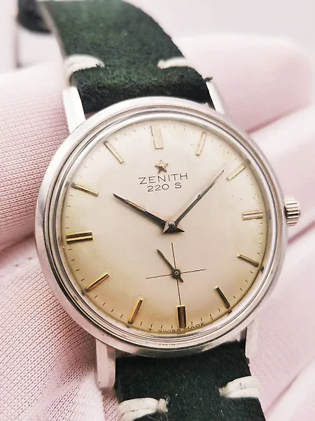 Zenith Watches for Sale in Online Auctions