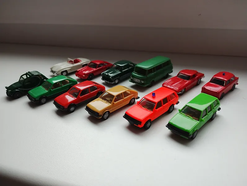 Auto miniature a vendre shop
