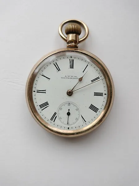 Historique des montre discount waltham