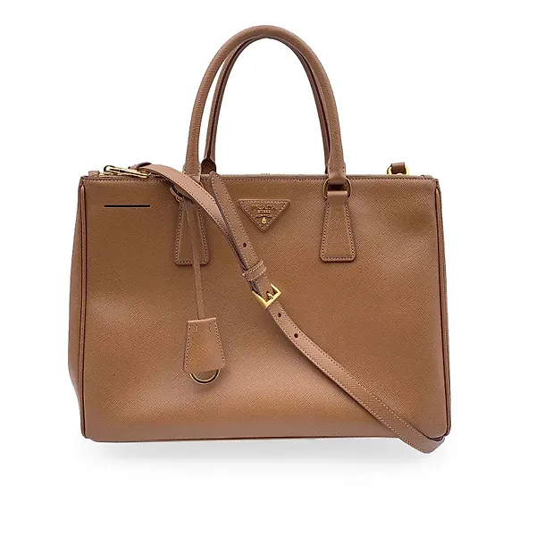 Bolso prada beige top