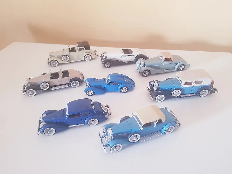 Voiture de collection online miniature a vendre