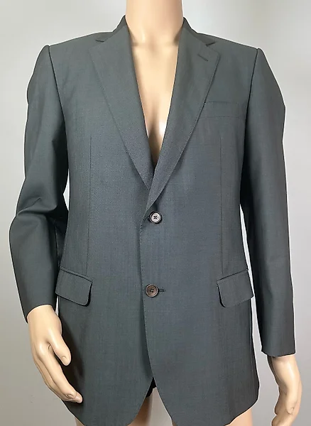Burberry Women s Suit. Buy unique objects. Now at auction for sale Catawiki