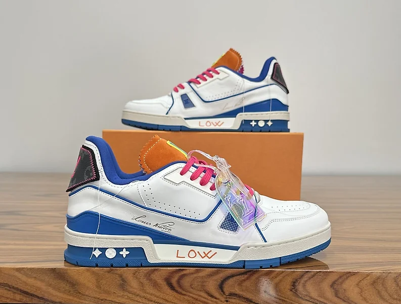 Blue Balenciaga Sneakers. Buy unique objects. Now at auction for sale Catawiki