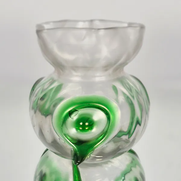 Wilhelm Kralik Söhne - Vase -  Tadpole, 1900s - mouth-blown glass
