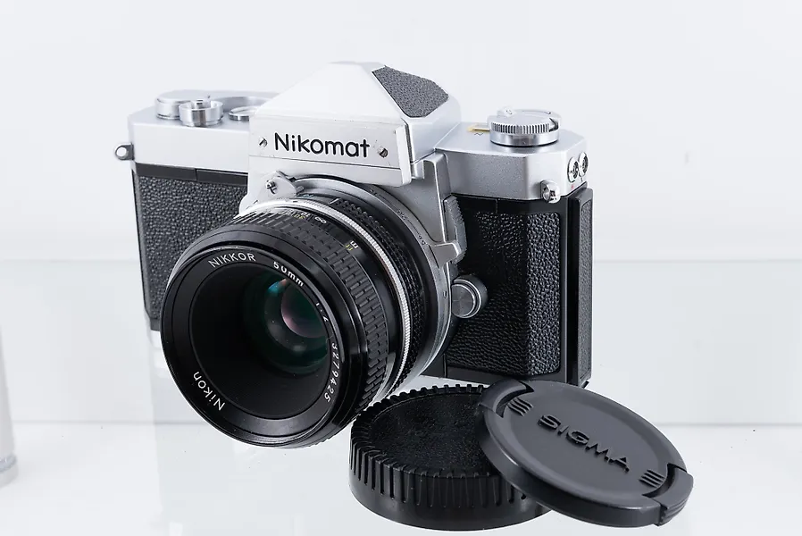 Nikon Nikomat FTN + Nikkor 2/50mm Non-AI Single lens reflex camera (SLR)