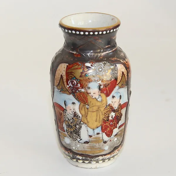 Vase - Ceramic - Japan - Small Satsuma-Style Vase  (No reserve price)