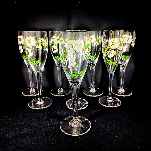 Perrier-Jouët - Emile Gallé - Champagne glass (8) - Bell Époque model - Art Nouveau inspired - Glass