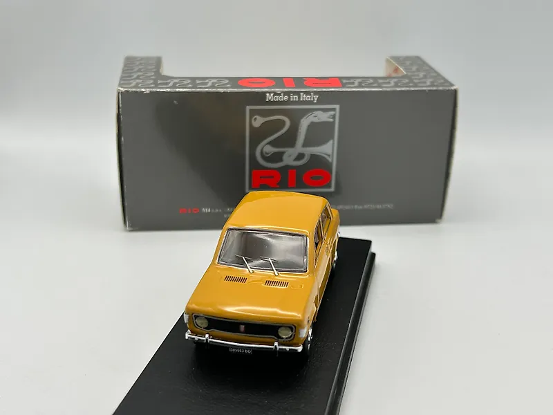 Rio 1:43 - Model car - Fiat - Fiat 128 two-door