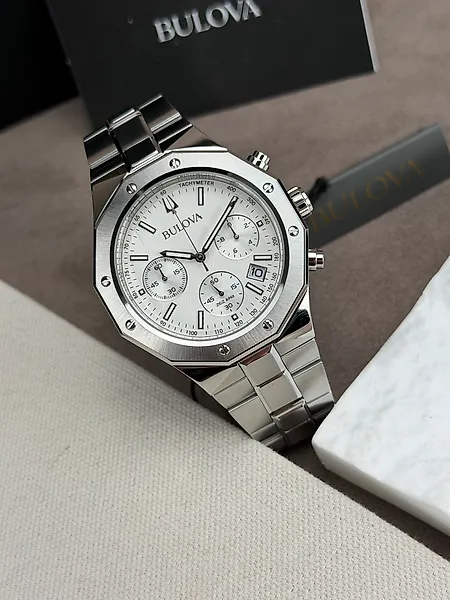 Bulova - Misc Classic Chronograph Date Silver - No reserve price - 96B408 - Men - 2020-2025