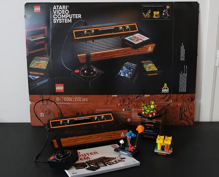 LEGO Set - 10306 - Icons - Atari 2600 Video Computer System - Used - 97% Complete - Retired