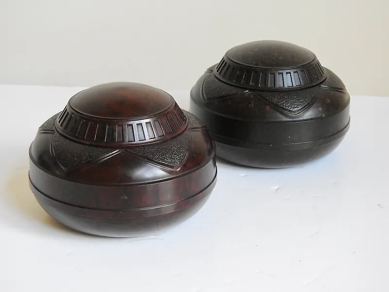 Iso-Press Berlin - Tobacco jar - Bakelite - 2 pots with screw lids