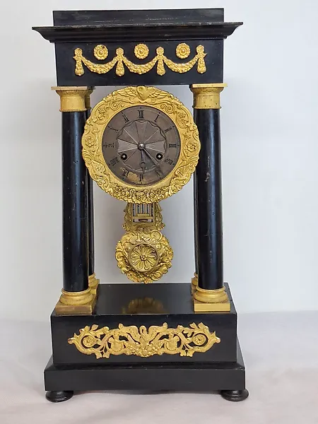 Portico clock -   Wood, Brass - 1850-1900