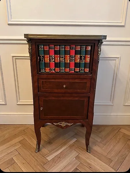 Cabinet - Wood - Louis XV style