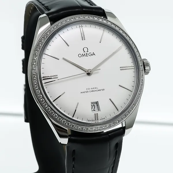 OMEGA - 40 mm, stainless steel on a leather strap - 43518402102001 - Men - 2026