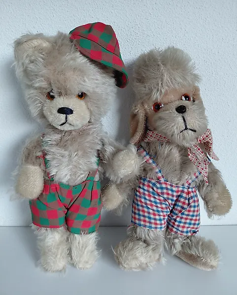 CMB (Carl Moritz Breitung) - Figure  (2) - Mohair