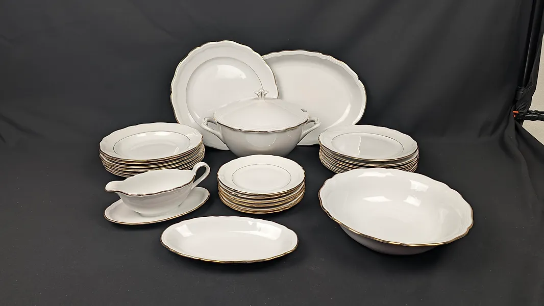 Seltmann Weiden - Table service (24) - FOR 6 PEOPLE - Gold, Porcelain - Marie Luise