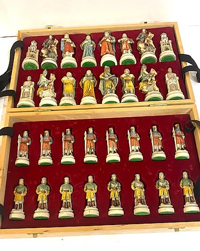Peças de xadrez com caixa NIGRI - Batalha de Camelot - pó de mármore -  Catawiki