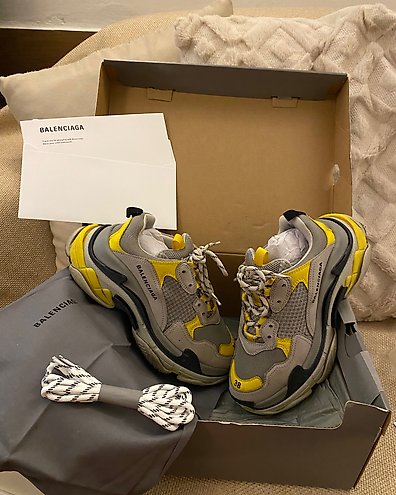 Balenciaga - Lace-up shoes - Size: Shoes / EU 38 - Catawiki