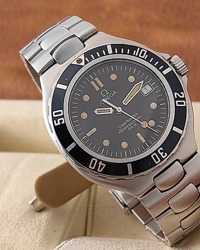 Seamaster professional 200m clearance quartz