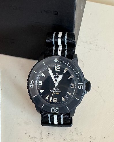 ブランパンxスウォッチ OCEAN OF STORMS Swatch - No Reserve