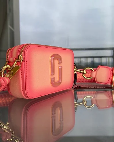 Marc Jacobs The Snapshot Crossbody bag auction online Catawiki