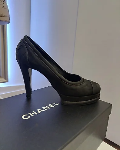 Chaussure a talon chanel online