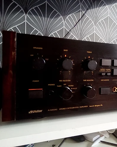 Victor (JVC) - A-X 1000 - made in Japan - Solid state integrated amplifier  - auction online Catawiki