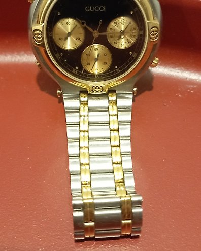 Gucci 9300 2025 watch