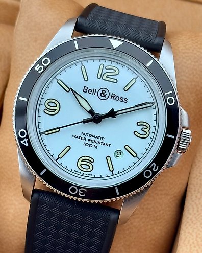 Maurice Lacroix - Aikon Skeleton Urbain Tribe Limited